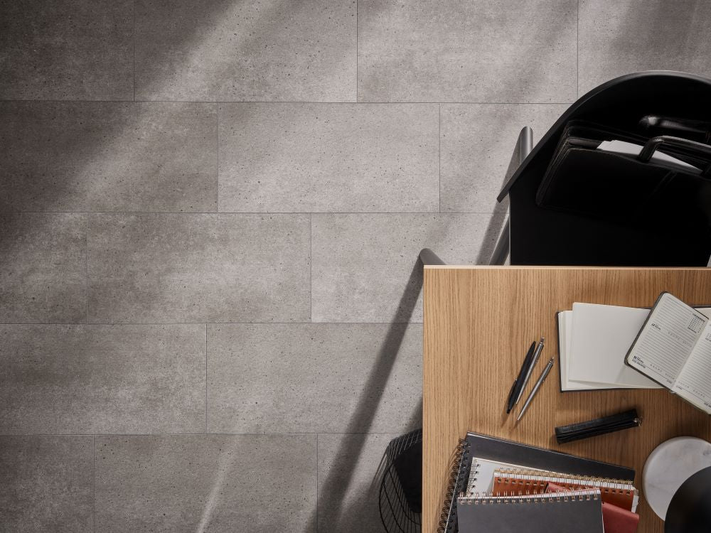 Parchet SPC VOX Rigio Concrete Ground 5mm 22,9x122