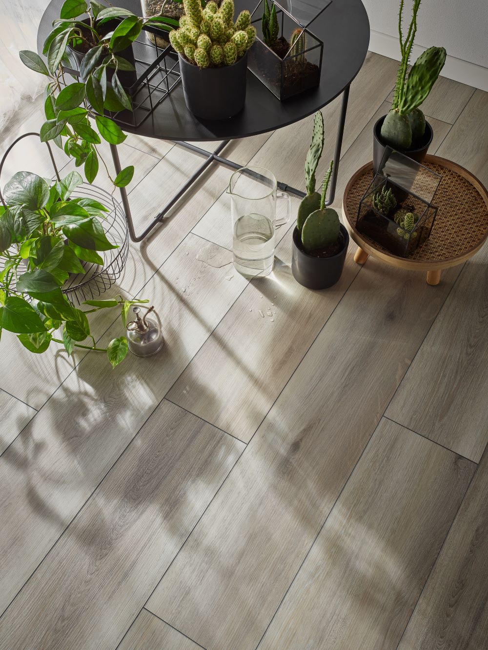 Parchet SPC VOX Rigio Oak Demes 6,5mm cu izolatie 22,9x122